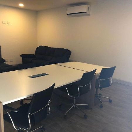 Urban Suites Apart Hotel Santa Cruz de La Sierra Bagian luar foto