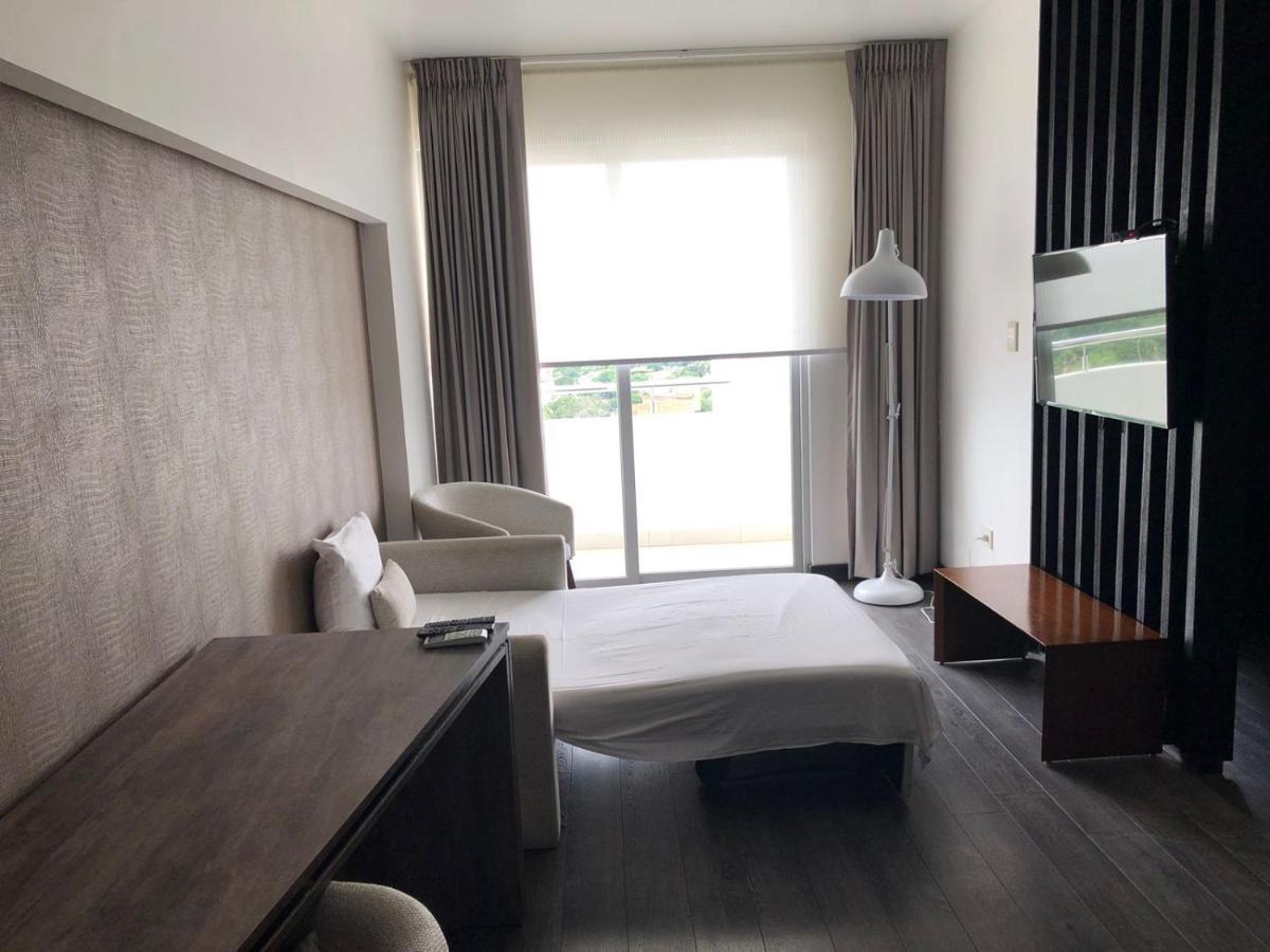 Urban Suites Apart Hotel Santa Cruz de La Sierra Bagian luar foto