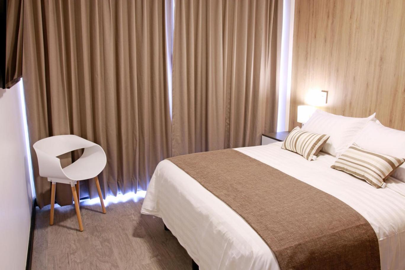 Urban Suites Apart Hotel Santa Cruz de La Sierra Ruang foto