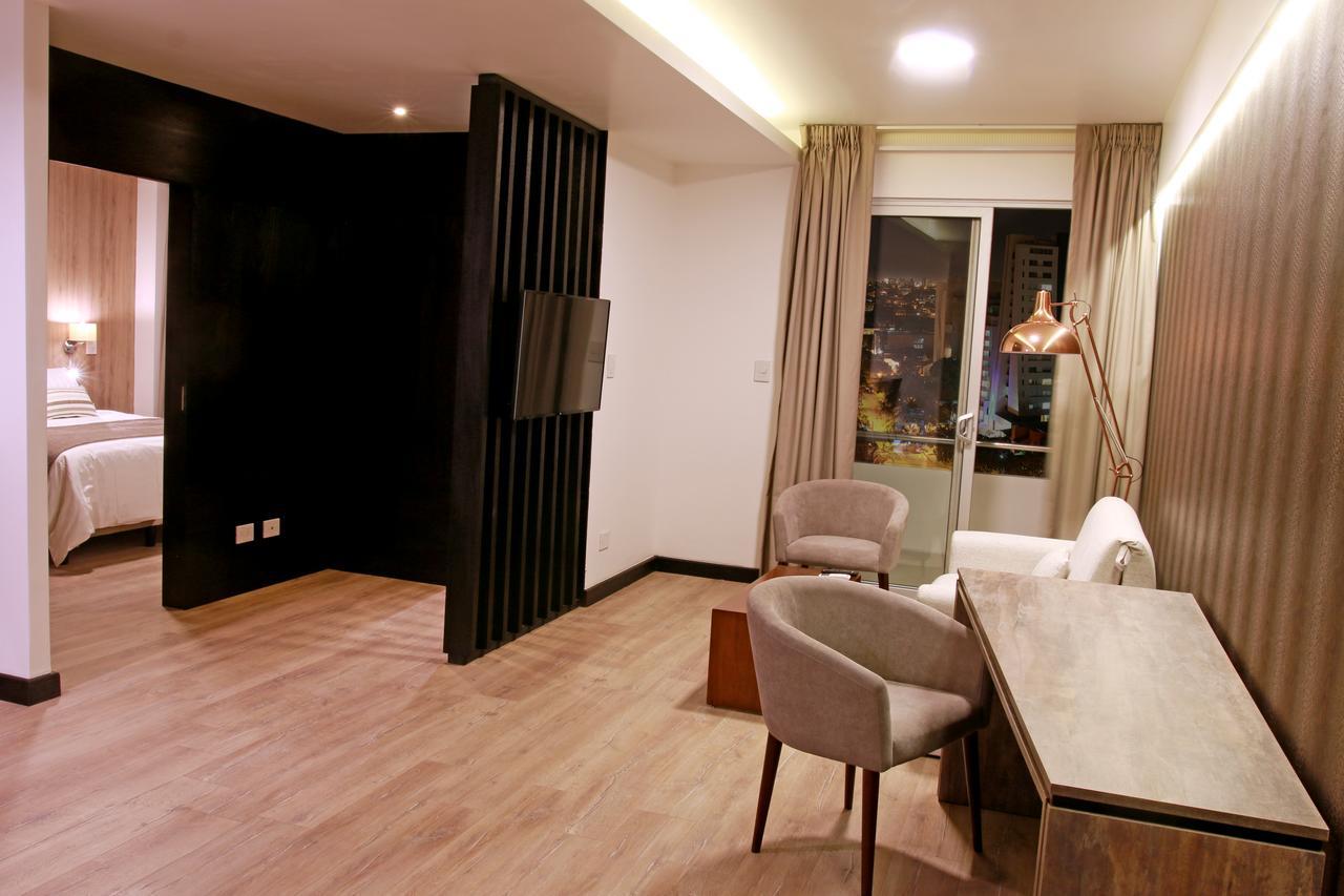 Urban Suites Apart Hotel Santa Cruz de La Sierra Bagian luar foto