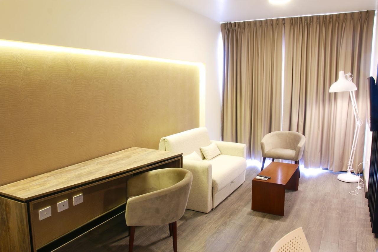Urban Suites Apart Hotel Santa Cruz de La Sierra Bagian luar foto