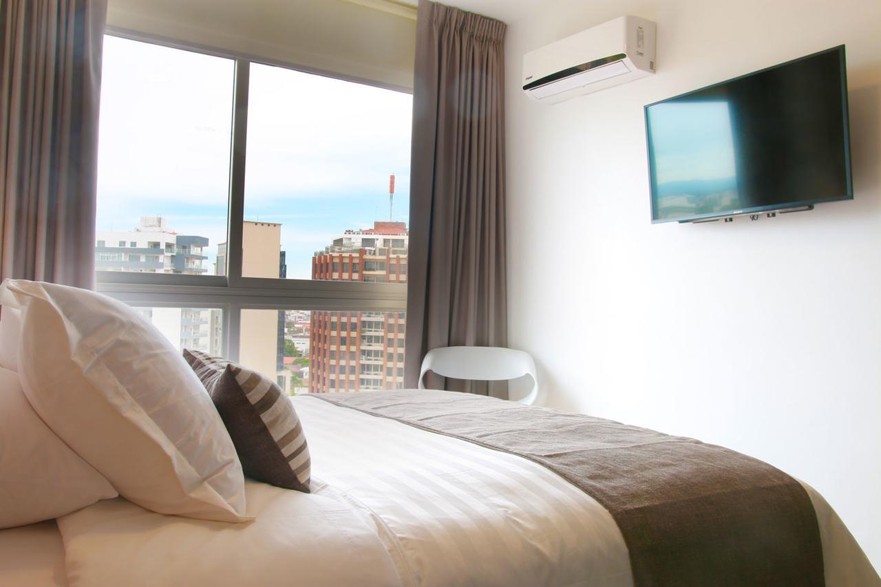 Urban Suites Apart Hotel Santa Cruz de La Sierra Bagian luar foto